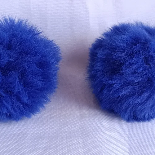 Parzinho Pompom Pelúcia Azul Royal - Laço Artesanal Infantil Princesa de Laços